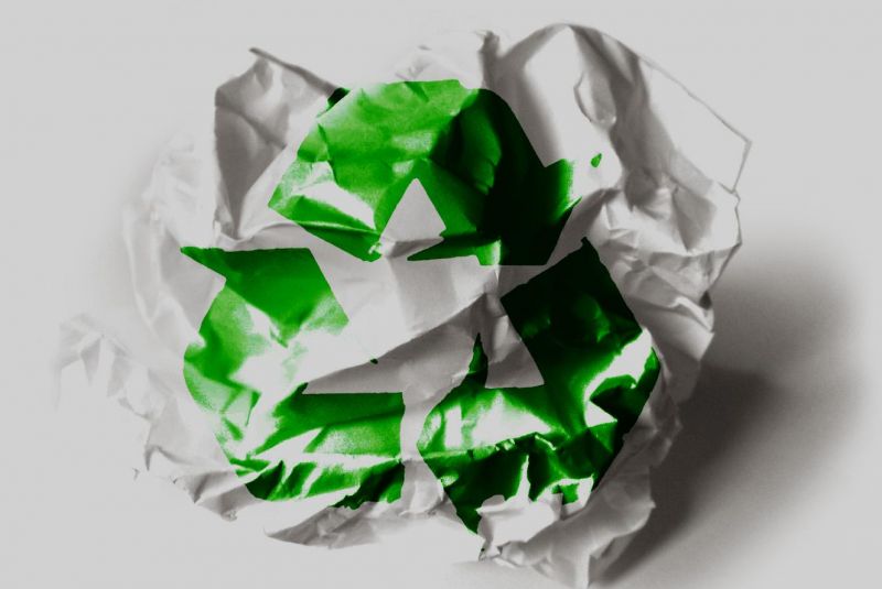 Un'immagine simbolo del riciclaggio dei rifiuti