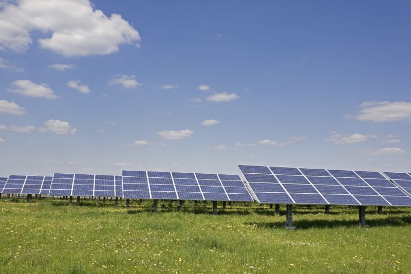 Le Yieldco offrono la possibilità di reivestire parte del rendimento direttamente nel settore fotovoltaico, con la costruzione di nuovi impianti