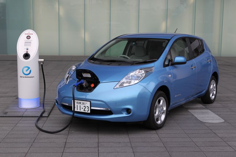 I sistemi di accumulo delle batterie usate della Nissan Leaf avranno nuova vita grazie alla 4R Energy Corporation