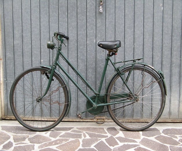 Una vecchia bicicletta