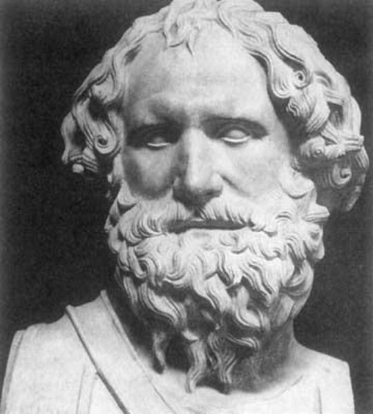 Nel III sec. a.C., Archimede passava alla storia per i suoi specchi ustori, oggi rispolverati per aumentare l'efficienza del fotovoltaico