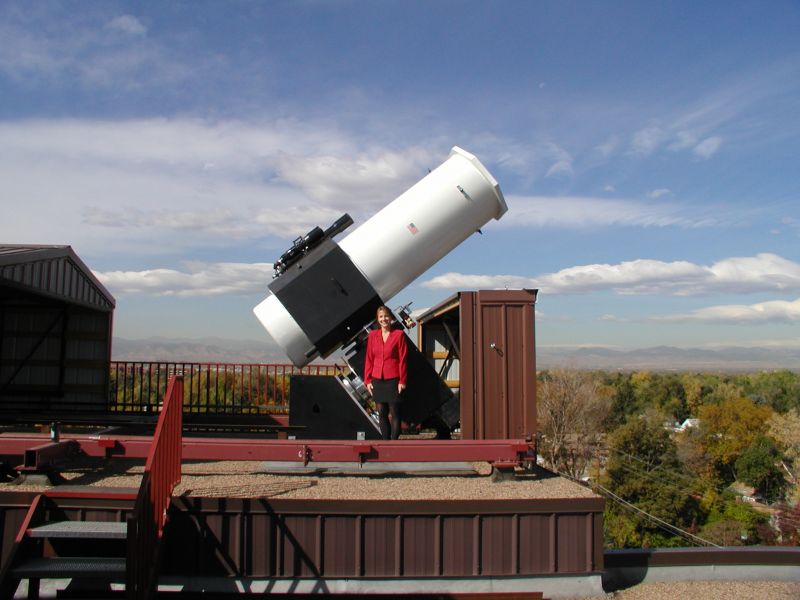 L'astronoma Alessandra Giannuzzi ha applicato le tecniche ottiche per la costruzione dei telescopi astronomici al fotovoltaico a concentrazione