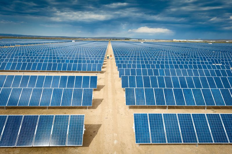 Sono 28mila gli impianti fotovoltaici senza incentivi entrati in esercizio in Italia nel 2013