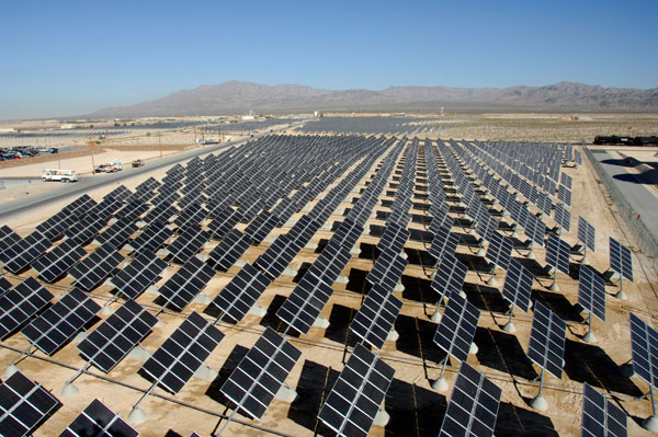 Secondo le previsioni dell'istituto di ricerca IHS sullo sviluppo del mercato fotovoltaico, nel 2015 la domanda globale crescerà dal 16 al 25% 