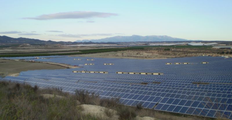parco fotovoltaico a terra