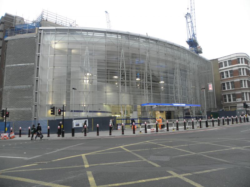 London, Blackfriars Un'immagine del 2012 della stazione di Blackfriars nel cuore della City