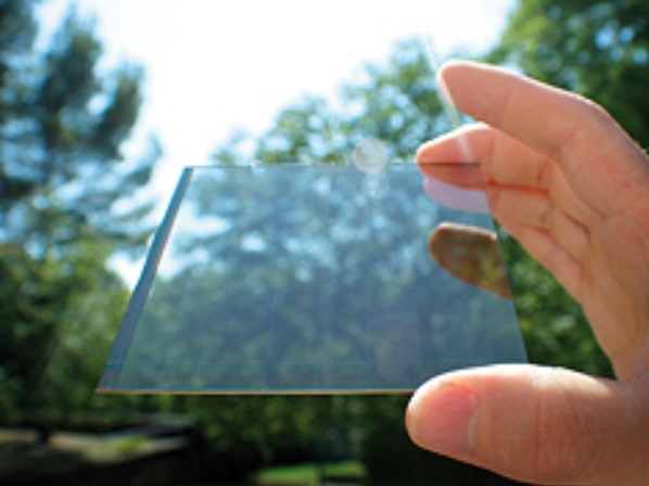 Wysips® Glass Wysips® Glass, il nuovo fotovoltaico ad ampio consumo e a film sottile di 3M e SunPartner)