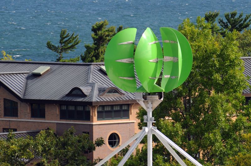 Turbina eolica sulle colline di Lee Hall_Oswego College