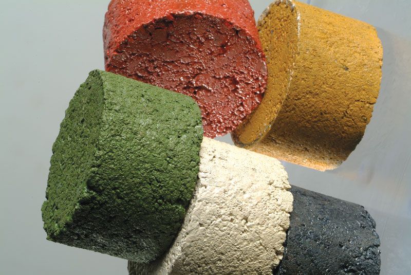 Asfalto ecologico ottenuto dal riciclaggio delle materie plastiche