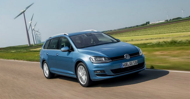 Salone dell'Automobile di Ginevra 2014_Volkswagen Golf Variant TGI BlueMotion