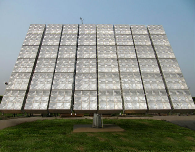 Pannello fotovoltaico a concentrazione