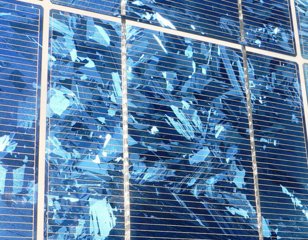 Pannello solare con wafer policristallino
