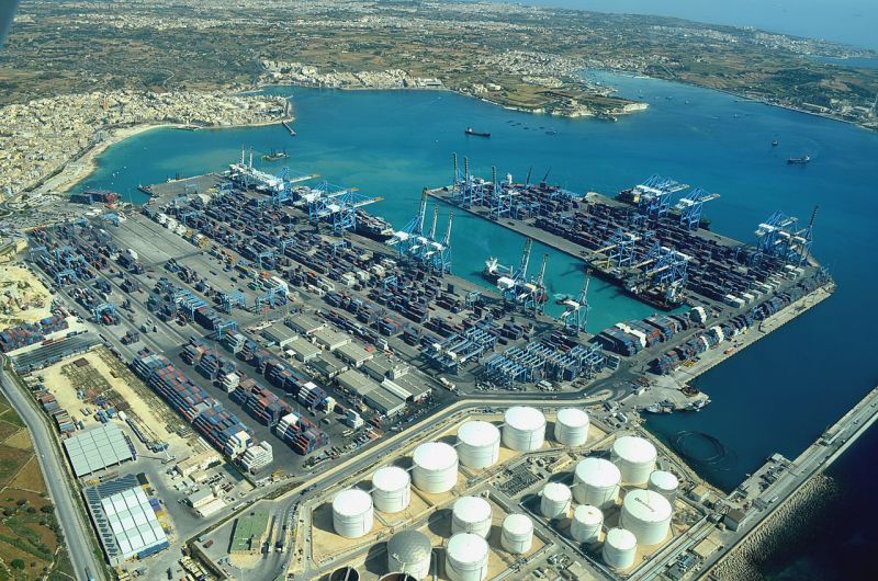 Gli 8,200 moduli della nuova Solar Farm maltese sono stati installati sui tetti di Freeport