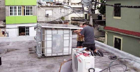 Ghetto2Garden, cuccia solare realizzata con materiali riciclati
