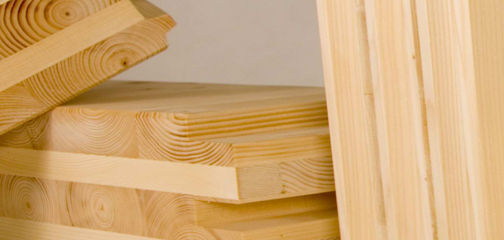 Tra i materiali naturali previsti dal progetto Murrae l'X-Lam, il legno multistrato con cappotto termico