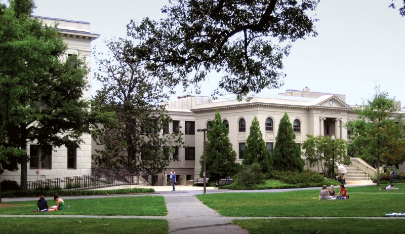 L'American University si è posta l'obiettivo di azzerare le emissioni entro il 2020 L'American University si è posta l'obiettivo di azzerare le emissioni entro il 2020