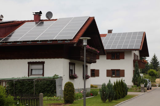Quasi ogni edificio pubblico e privato di Wildpoldsried &egrave; ormai dotato di impianto fotovoltaico