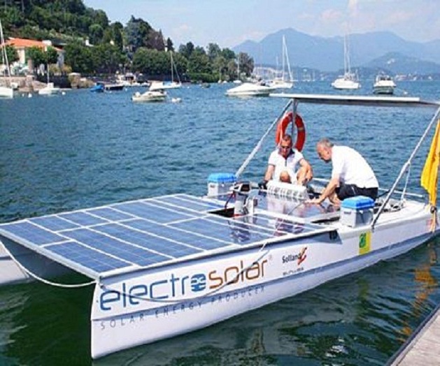 La barca fotovoltaica Electro Solar