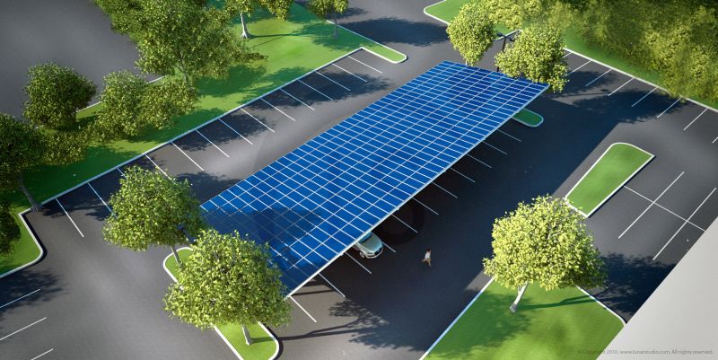 Pensiline fotovoltaiche in un parcheggio cittadino